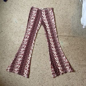 Floral pattern flare pants